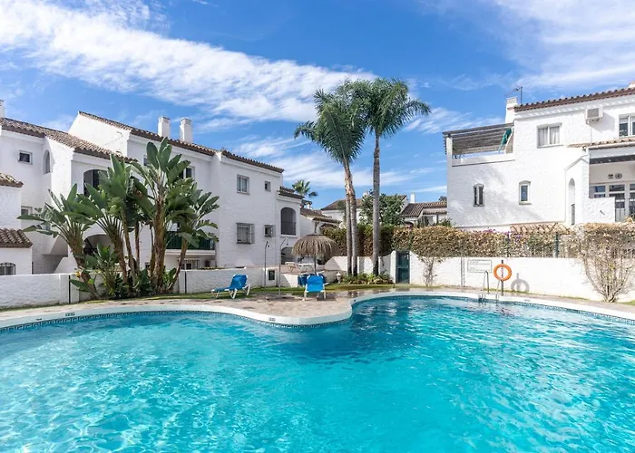 9a Escorpio * 埃斯特波纳